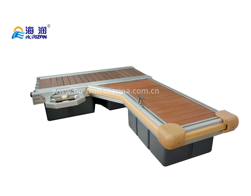 1697509286228742.jpg 铝合金浮桥2.jpg